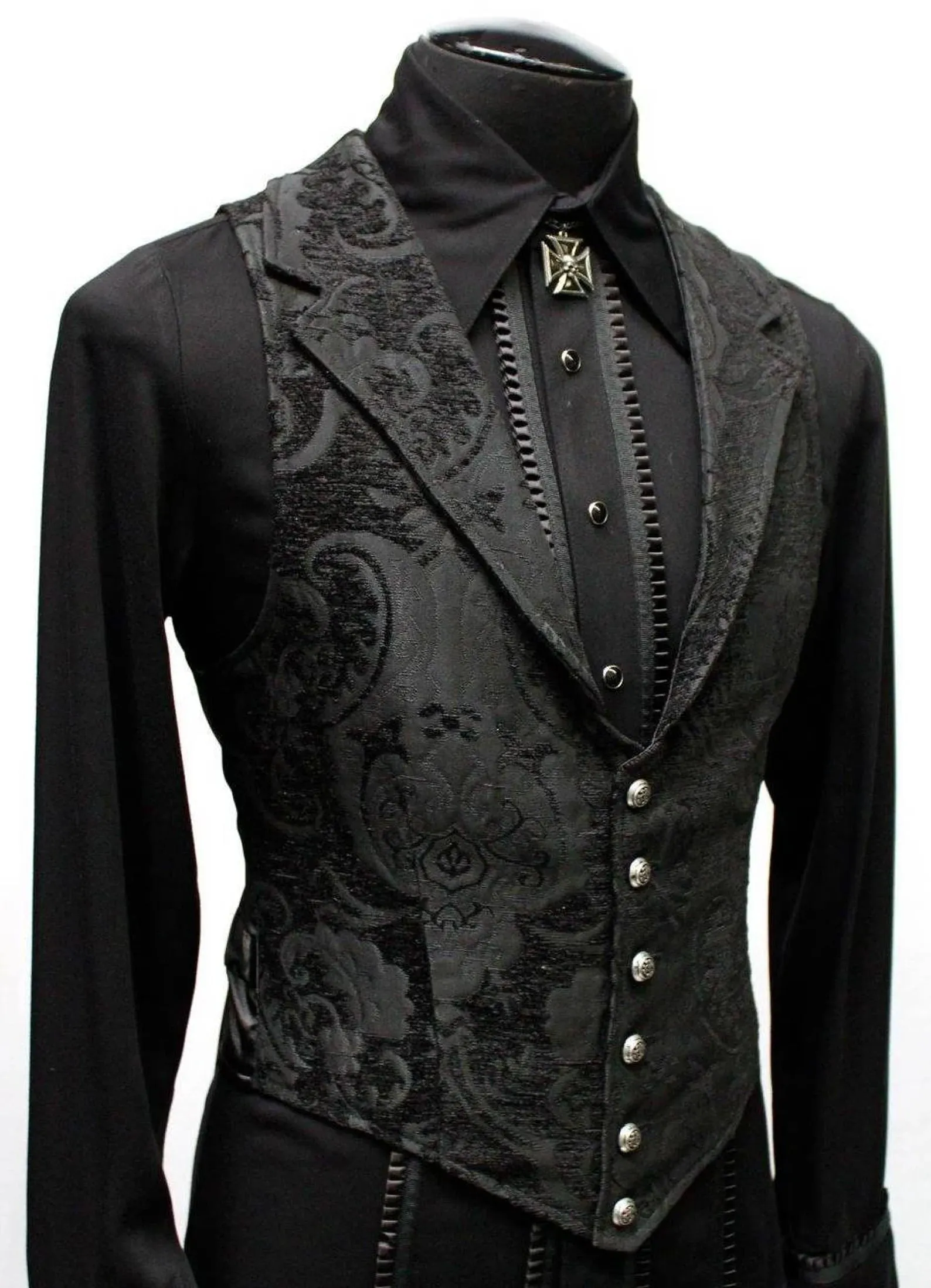 ARISTOCRAT VEST - BLACK TAPESTRY