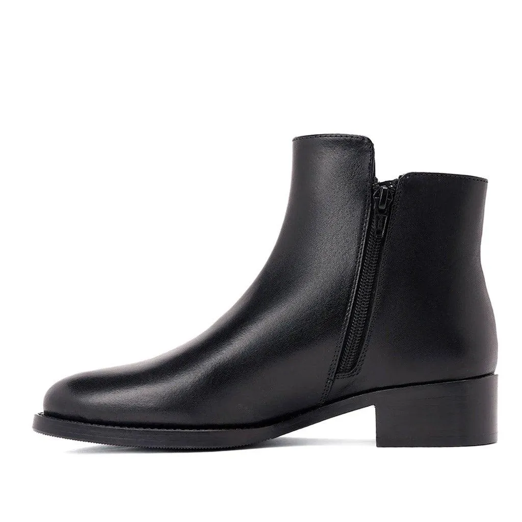 Saint Imelda Black Leather Handcrafted Side Zippers Ankle Boots