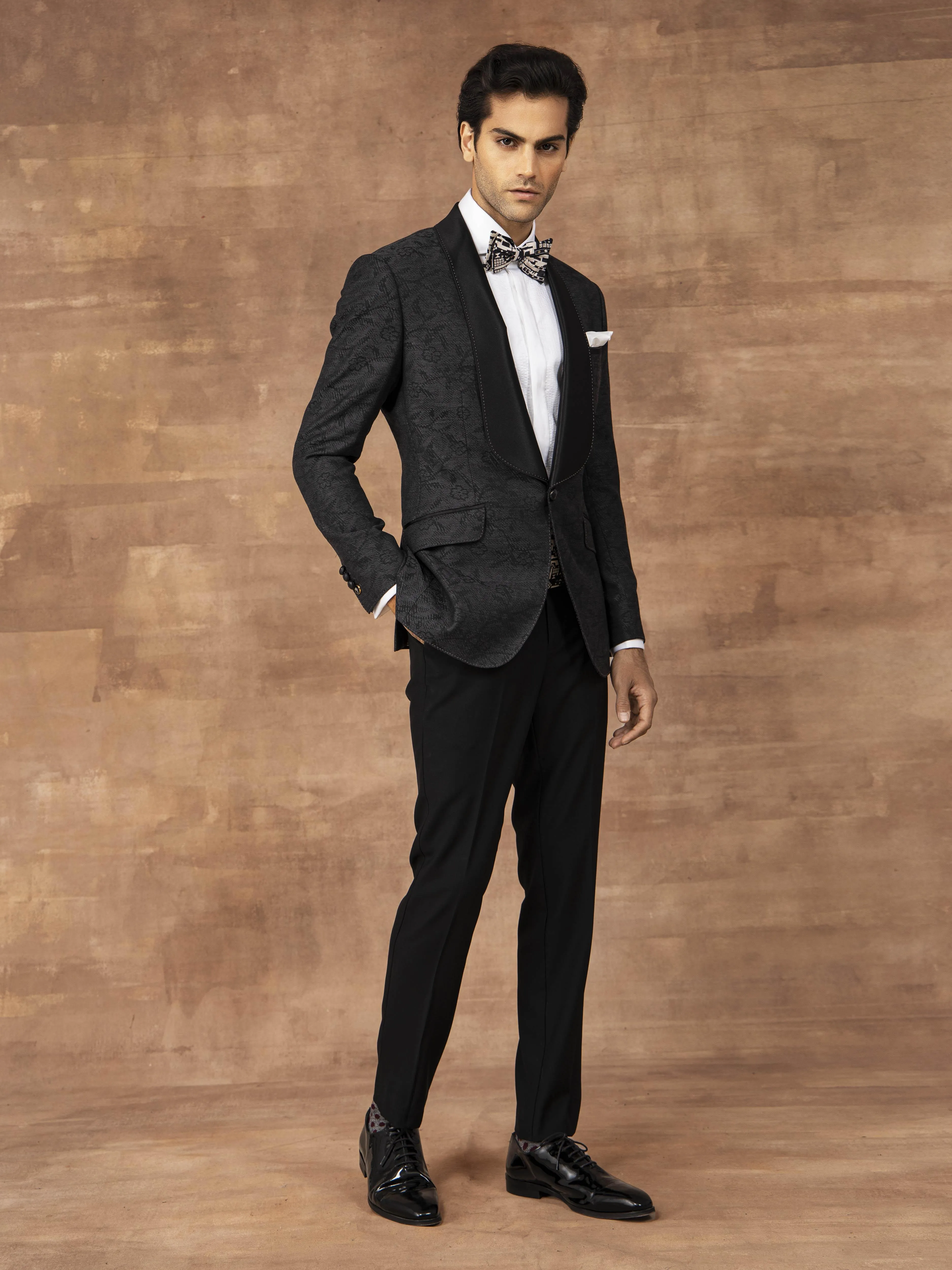 THE FOREST JACQUARD TUXEDO