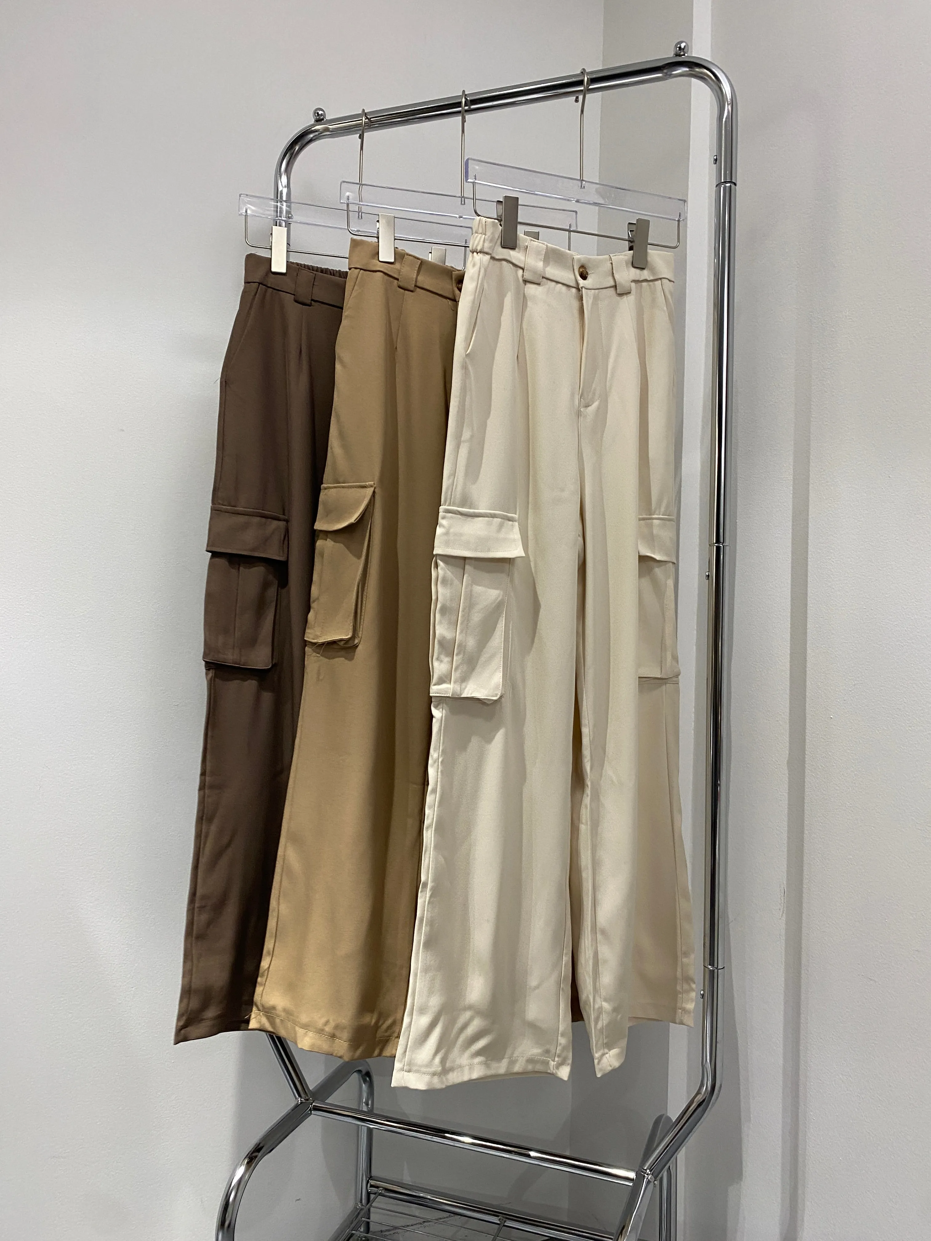 Wide Leg Cargo Trousers -  Latte